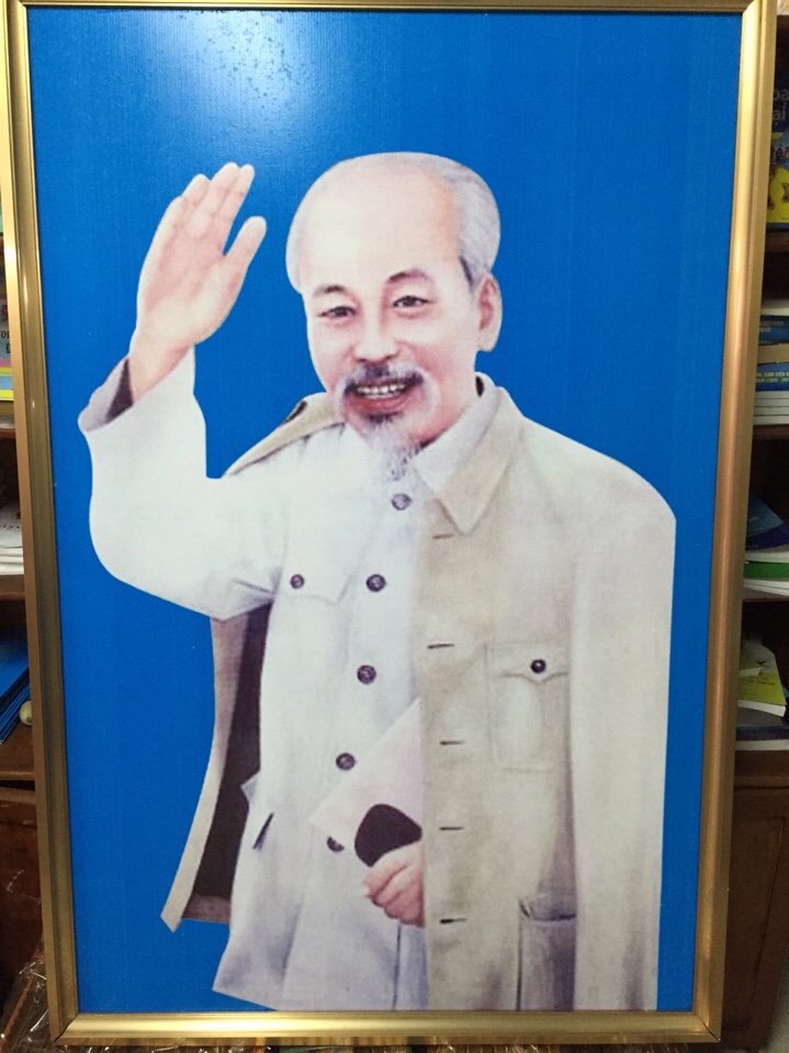 KHUNG ẢNH BÁC HỒ 