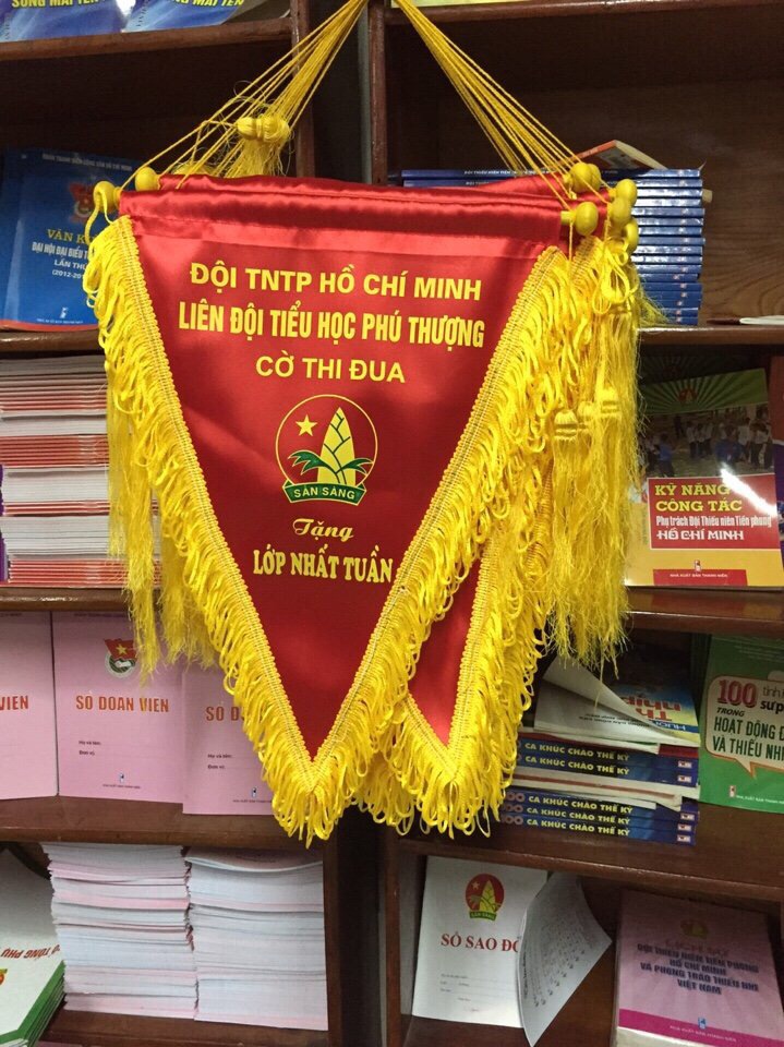 CỜ THI ĐUA 